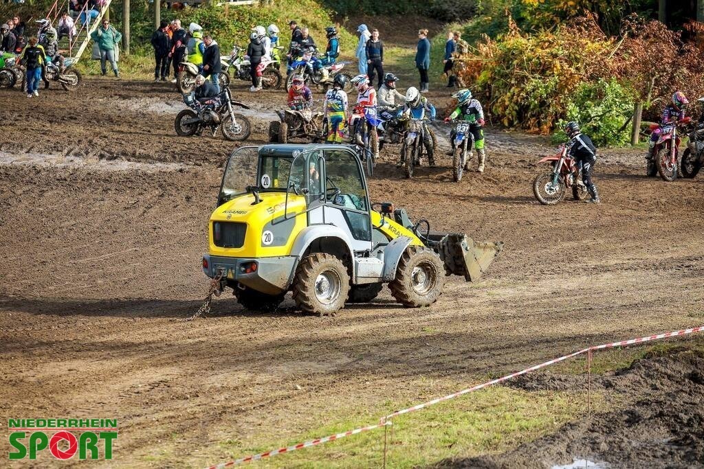 OpenTrack2024_Sonntag_Experten_008 | Bildergalerie von Sport-Ereignissen aber auch von weiteren spannenden Dingen - nicht nur vom Niederrhein. In Anlehnung an den bekannten Spruch von Hanns Dieter Hüsch heißt das Motto: "Niederrhein ist überall".  - Realisiert mit Pictrs.com