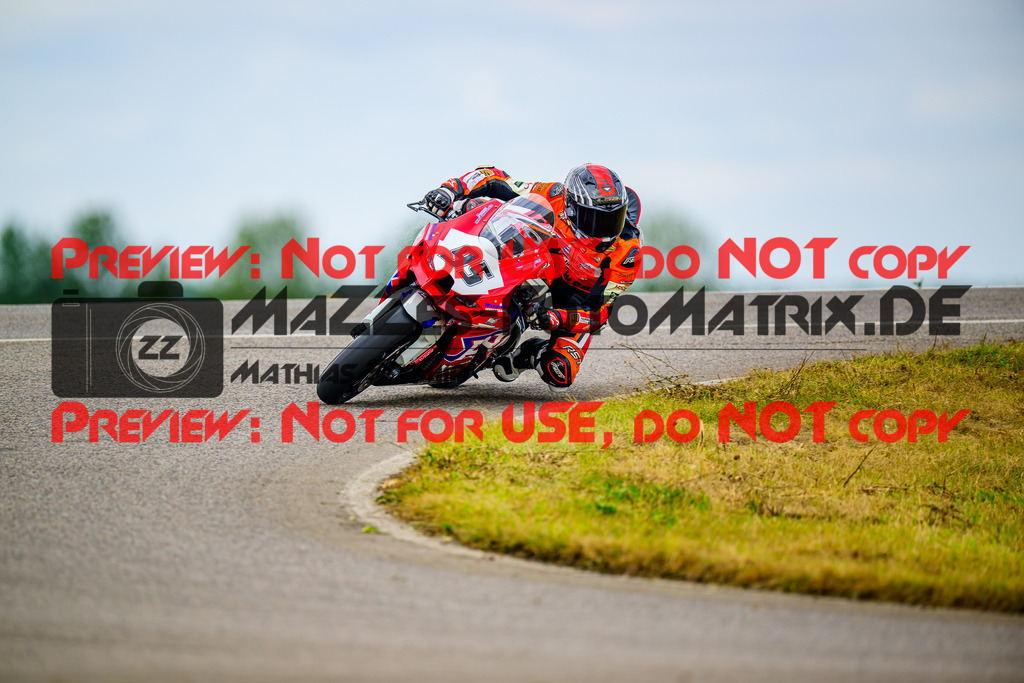 MaZZes_Fotomatrix_20240914_6007705_4352 | 6_SBK