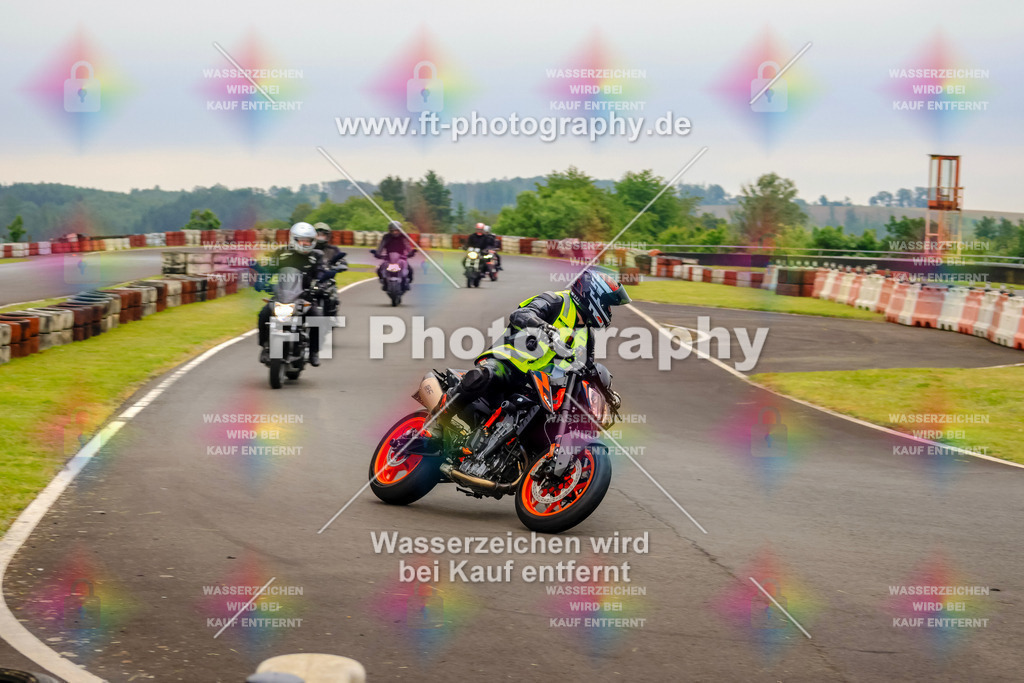 OBK-5309 | Hier findet Ihr Bilder von Touristenfahrten auf der Nürburgring Nordschleife oder von anderen Veranstaltungen die ich besucht habe. Viel Spass beim Durch Schauen 