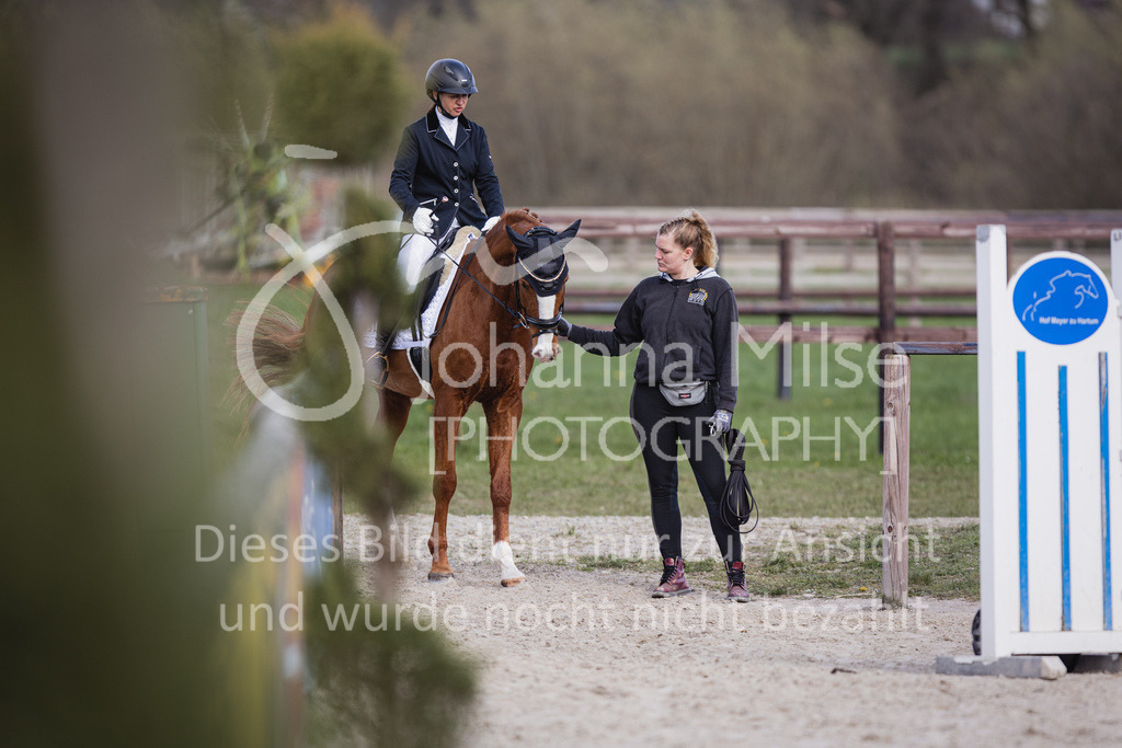 230410_Frühlingsfest_Dressurreiter-L_Impressionen-696 | Deine schönsten Turniermomente als professionelle Fotos! Entdecke hochwertige Pferdesport-Fotografie im Online-Shop. Jetzt Fotos finden & bestellen!