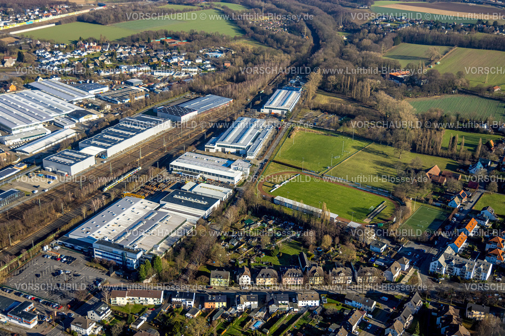 Holzwickede240100610 | Luftbild, Gewerbegebiet MontanhydraulikStraße und August-Borsig-Straße, Montanhydraulik Stadion Fußballplatz und Leichtathletikstadion, ehemals Emscherstadion, Holzwickede, Ruhrgebiet, Nordrhein-Westfalen, Deutschland