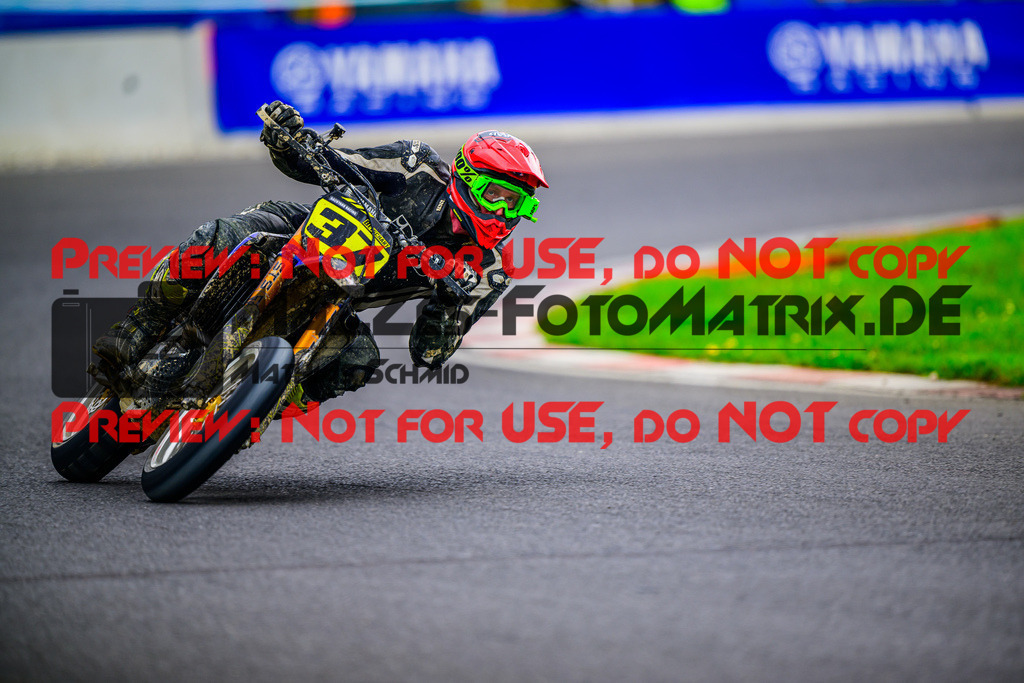 MaZZes_FotoMatrix_240609_6007705_8424 | SWISS S1