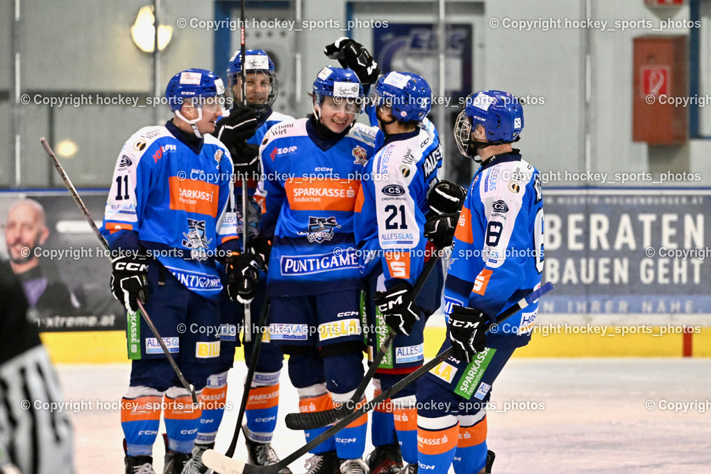 ESC SPARKASSE STEINDORF vs. EV ZELTWEG MURTAL LIONS | #12 Cimzar Tadej ESC Steindorf, #69 Kreuzer Philipp ESC Steindorf, Jubel ESC Steindorf Mannschaft, #11 Kalan Luka ESC Steindorf, #72 Hobitsch Samuel ESC Steindorf, #21 Walder Patrik ESC Steindorf, ESC SPARKASSE STEINDORF vs. EV ZELTWEG MURTAL LIONS, ESC SPARKASSE STEINDORF vs. EV ZELTWEG MURTAL LIONS am 27.12.2025 in Steindorf (Ossiachersee Halle), Austria, (Photo by Bernd Stefan)