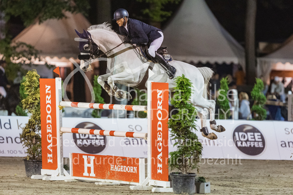 220909_OWLCh_GroßeTour-539 | Deine schönsten Turniermomente als professionelle Fotos! Entdecke hochwertige Pferdesport-Fotografie im Online-Shop. Jetzt Fotos finden & bestellen!