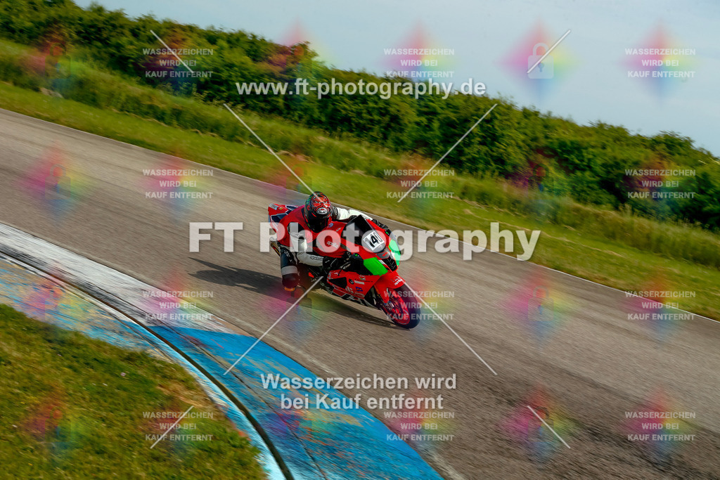 _MOT1151 | Hier findet Ihr Bilder von Touristenfahrten auf der Nürburgring Nordschleife oder von anderen Veranstaltungen die ich besucht habe. Viel Spass beim Durch Schauen 