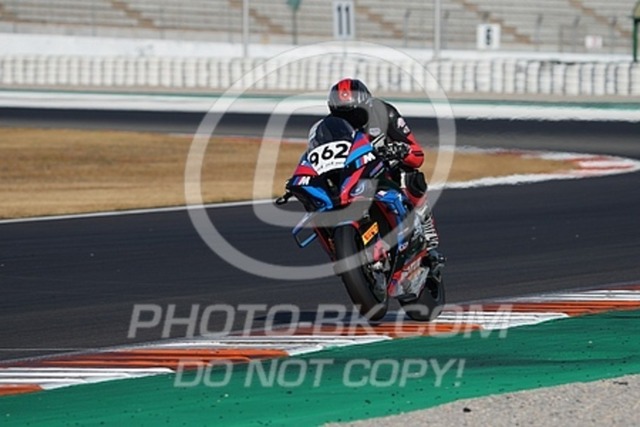 2024_01_05_PBK_33272 | Sportfotografie; SlowMotion; Video; Rennstrecke; Hafeneger; Speer; Racing; RSE; BMW; CBO; Trackday; Motorsportarena; Hockenheimring; Brno; Most; Barcelona; Valencia