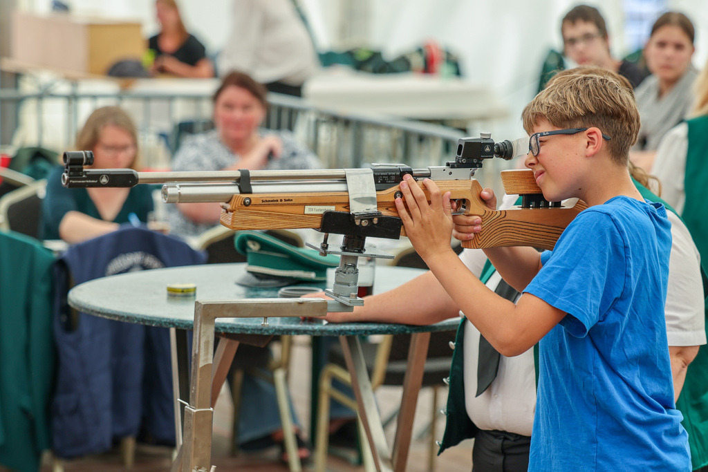 top-top.de-250531-037 | Foto, Video, Fotografie, Videografie, Fotobox, DJ, Discjockey, Musik, Musikbox, Veranstaltung, Photobooth, Amazon, Ebay, Buchtipp, Bestseller, Autor, Verlag, Buch, Wesel, Hamminkeln, NRW, Dinslaken, Rees, Drohne, Hochzeit, Party, Fotobox, Wesel, Fotograf