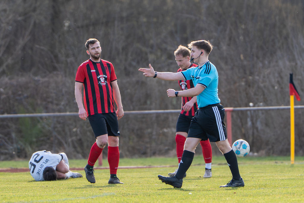 Fußball I Herren I Saison 2025-2026 I Bezirksliga Weser-Ems 4 I 21. Spieltag I TuS Frisia Goldenstedt - Vfl Oythe I 3905 | jns.sportfotos - Realisiert mit Pictrs.com
