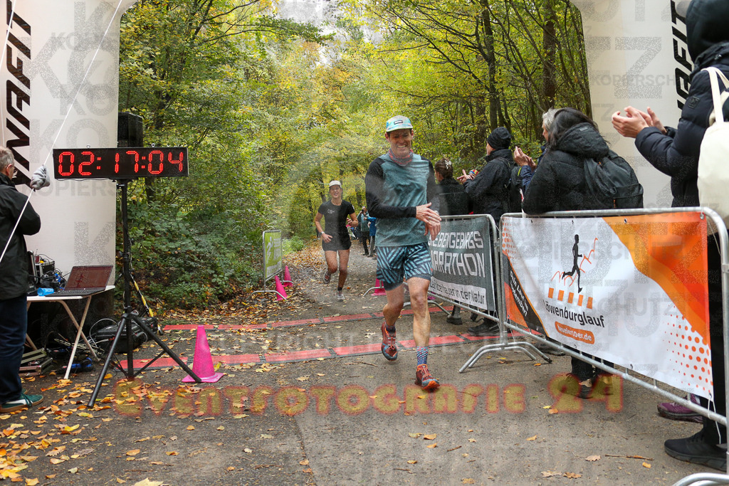 251026_1218_EX1_0058 | Sportfotografie im Rhein-Sieg Kreis, Köln, Bonn, NRW, Rheinland Pfalz, Hessen, etc. Unser Tätigkeitsfeld umfasst den Laufsport vom Volkslauf über den Marathon, Duathlon, Triathon bis zum Ultralauf wie Kölnpfad Ultra oder Schindertrail.