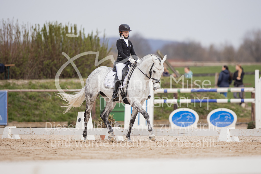 230410_Frühlingsfest_A-Dressur-421 | Deine schönsten Turniermomente als professionelle Fotos! Entdecke hochwertige Pferdesport-Fotografie im Online-Shop. Jetzt Fotos finden & bestellen!