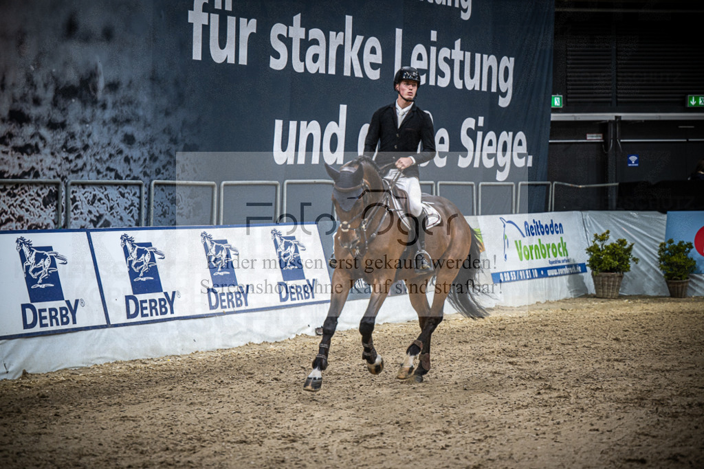 DOS_0477 | Entdecke hochwertige Reitturnierfotos von Foto Oger. Professionell, emotional und authentisch – jetzt Lieblingsmomente im Shop bestellen.Deutschlandweite Turnierfotografie. - Realisiert mit Pictrs.com