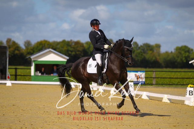 DKP45211 | Turniersportfotografie; Pferdefotografie; Dressurfotografie