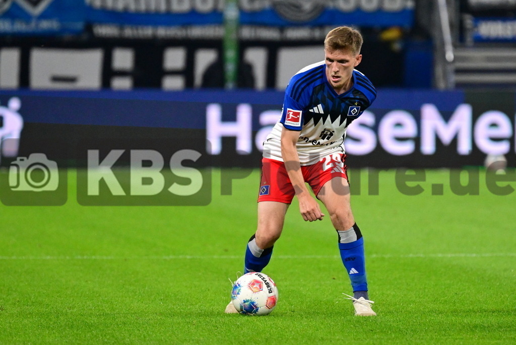 KBS Picture_HSV-FCStPauli_013 | Sahiti Emir (HSV) ,Sportplatz :  Volksparkstadion,Hamburger Derby, - Realisiert mit Pictrs.com