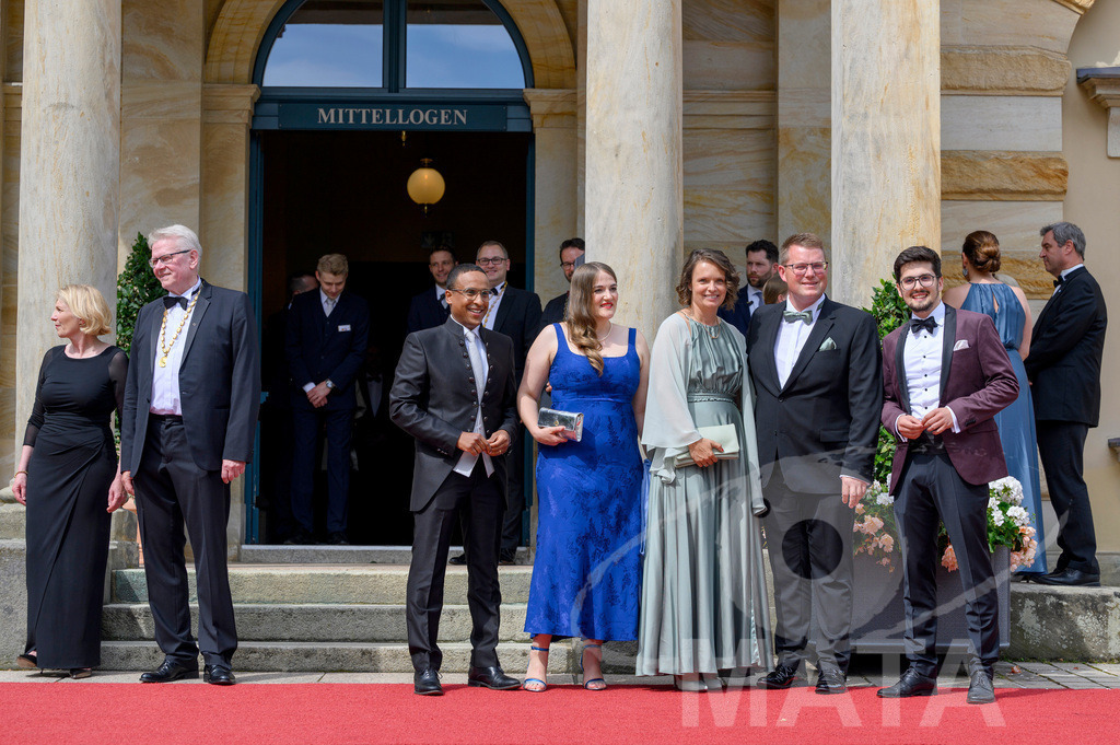 _DWA3956 | MATA IndoCon - Realisiert mit Pictrs.com