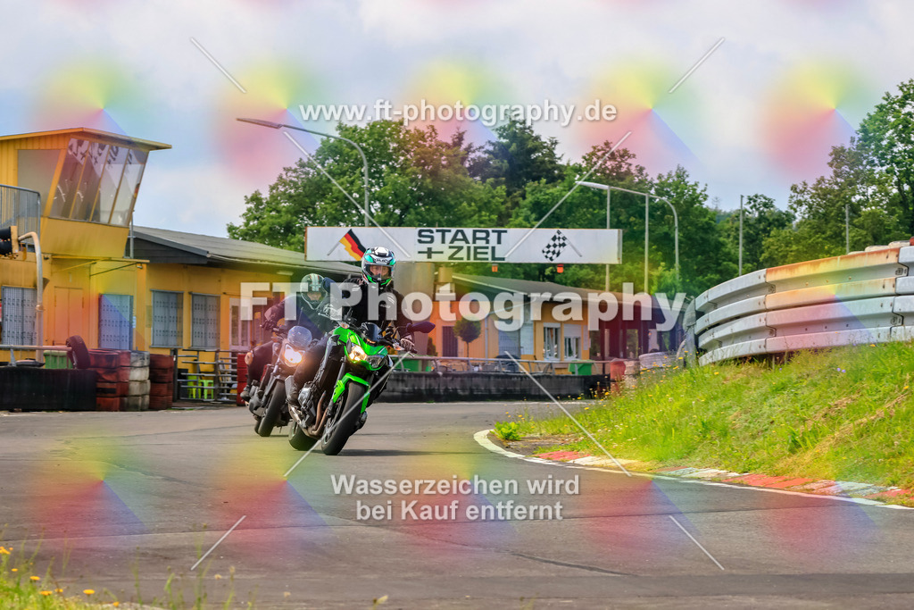 _TCM3239 | Hier findet Ihr Bilder von Touristenfahrten auf der Nürburgring Nordschleife oder von anderen Veranstaltungen die ich besucht habe. Viel Spass beim Durch Schauen 
