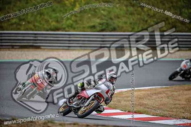 pubi0391 | Professionelle Fotos von Sportveranstaltungen, aber auch Hochzeiten und anderen Events. - Realisiert mit Pictrs.com