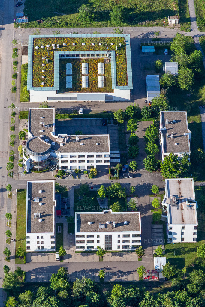 Luftbild: Technologiepark CAS Software am CAS Weg im Ortsteil Rintheim in Karlsruhe im Bundesland Baden-Württemberg in Deutschland. Foto: IMG_126824.jpg vom 28.05.2021 durch Werner Riehm/FLY-FOTO.de