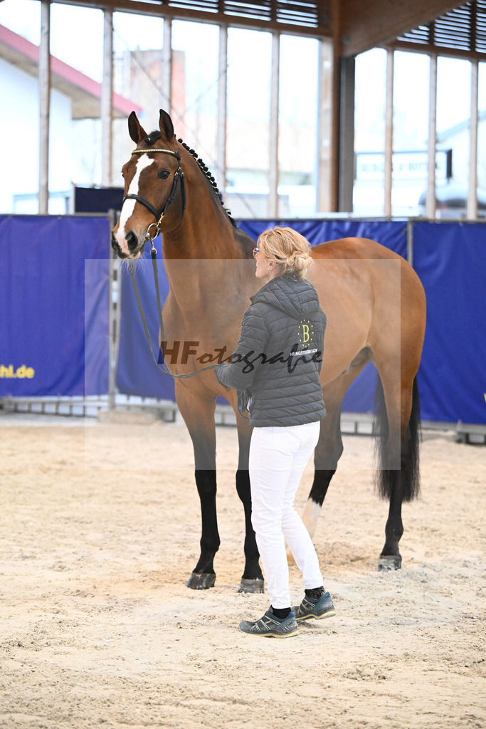 Sanvaro_7240740 | hf-fotografie - Realisiert mit Pictrs.com