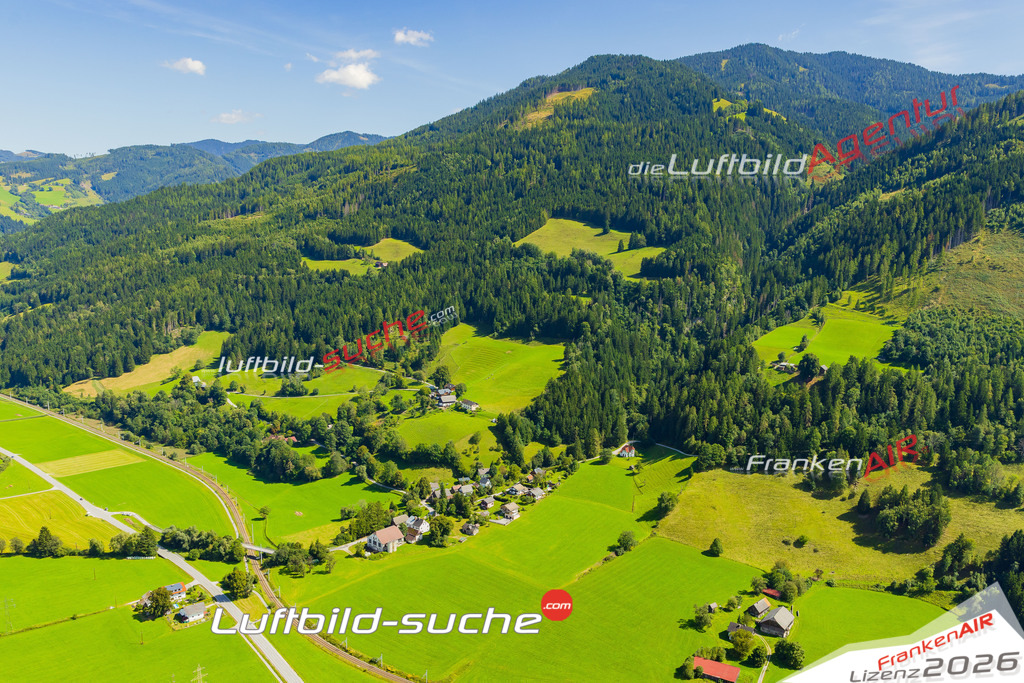 Luftaufnahme von Höfern Bach Öblarn Bild- Das Luftbild wurde 2025 vom UL-Flugzeug heraus erstellt ( keine Drohne ) - Hochauflösende Luftaufnahme -Nicht vergleichbar mit Google Maps oder Satelittenbilder- Die Geschenkidee !Mit Lizenz und Bildrechte bestellbar