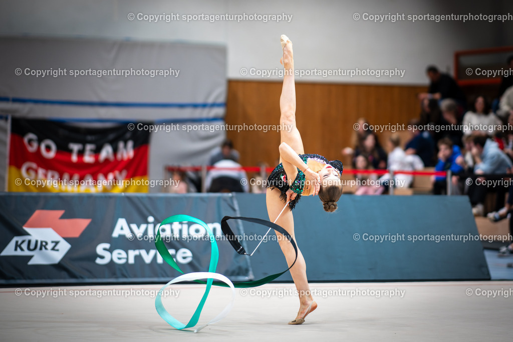 85B_7540 | HUN Berta Julia Nemeth Gymnastik International 2026 in der Sporthalle Schmiden in Fellbach (Deutschland).Foto: Klaus Gruber / sportagenturphotography - Realisiert mit Pictrs.com