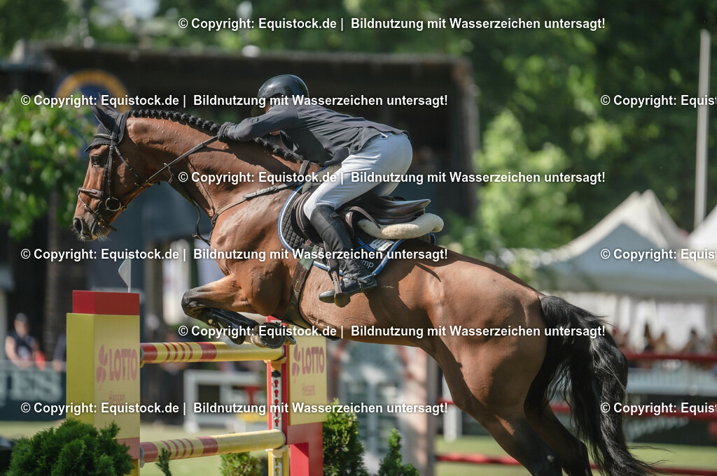 20230528_17_CSI4_Hess.Min.Präs_0119 | equistock