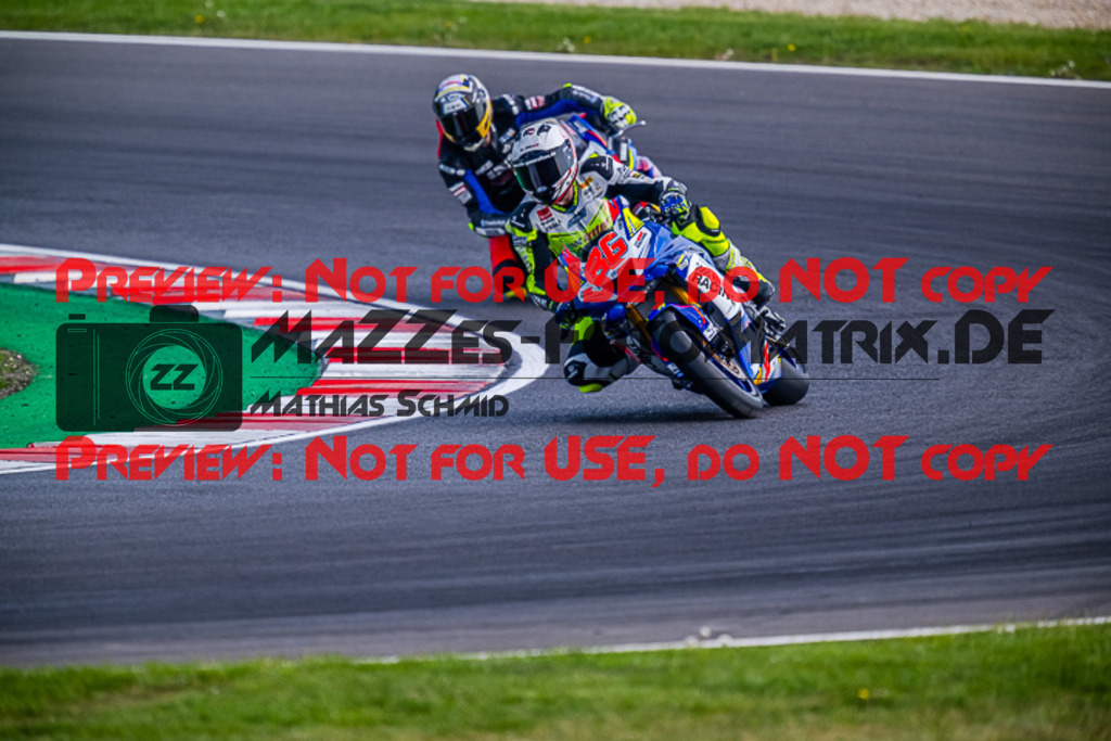 MaZZes_FotoMatrix_220506_97129 | Fotograf Mathias Schmid
Sportfotograf,
Eventfotograf,
Hochzeitsfotograf,
Portraitfotograf