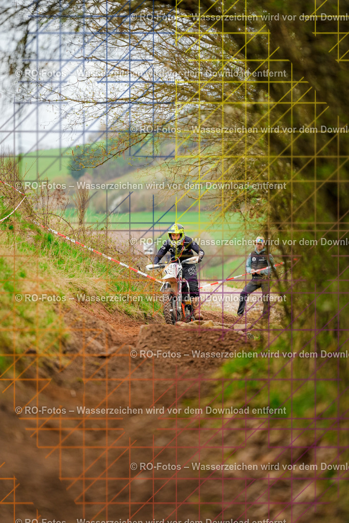 5 Lauf Mernes-775 | Sportfotografie von RO-Fotos: Motorsport, Motocross, Enduro, Laufveranstaltungen und Triathlon. Professionelle Fotos von Sportlern und Events. - Realisiert mit Pictrs.com