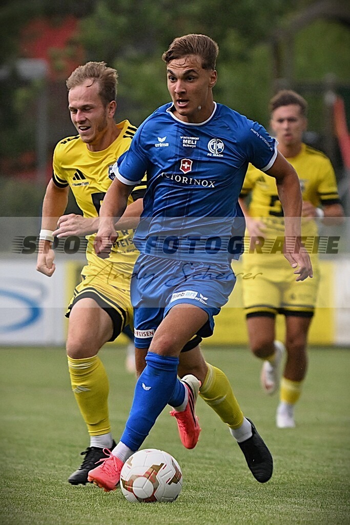 aaaaaDSC_7324 | Kaufen Sie Sportbilder im Onlineshop von Andy Scherrer Sportfotografie. Faszinierende Bilder von Sportevents aus der ganzen Schweiz. Fussball, Frauenfussball, Unihockey, Handball, Schwingen und weiteren Sportarten. - Realisiert mit Pictrs.com