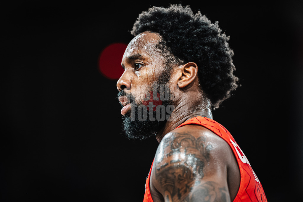 Basketball | Männer | Saison 2024/2025 | BKT EuroCup | Veolia Towers Hamburg vs. Hapoel Bank Yahav Jerusalem | 17.12.2024 | Khadeen Carrington (#3, Hapoel Jerusalem)