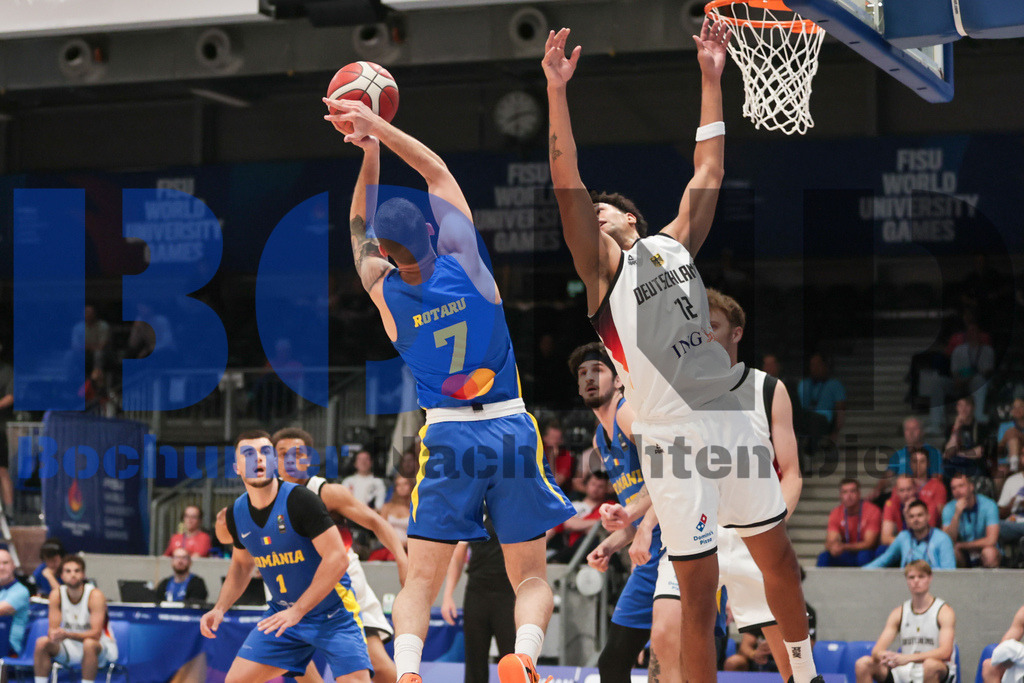 SES_RRGBAS20250723-124 | bond - Realisiert mit Pictrs.com