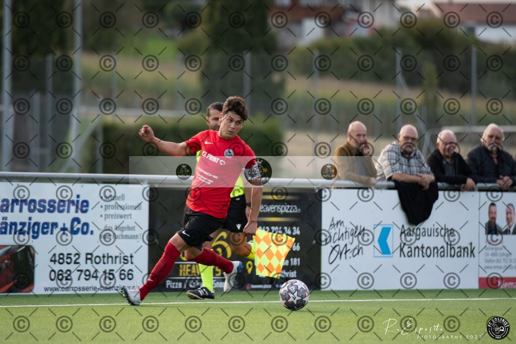 20230930_FC-Rohtrist 1-Match_009 | Sport und Naturfotografie von Roberto Esposito zeigt echte Momente Bewegung und die Schönheit der Natur. Ausdrucksstarke Bilder schaffen Emotionen.