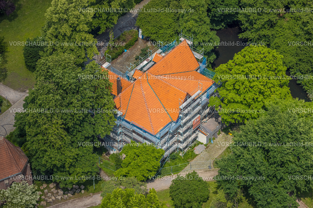 Herne250602007 | Luftbild, Städtische Galerie im Schlosspark Strünkede (Emschertal-Museum), Baustelle mit Baugerüst Renovierung, Baukau, Herne, Ruhrgebiet, Nordrhein-Westfalen, Deutschland