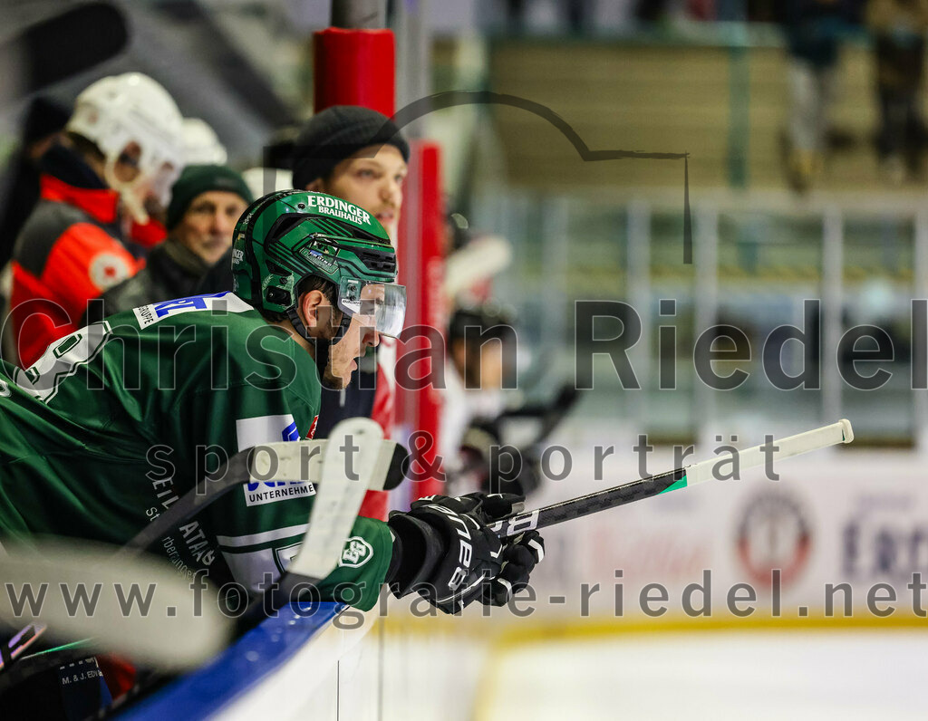 2023-11-12_114_TSV_Erding_gegen_EHC_Koenigsbrunn | Erding, Deutschland, 12.11.2023:
Eishockey, Bayernliga Vorrunde 2023 / 2024, 9. Spieltag, TSV Erding gegen EHC Königsbrunn, Endergebnis: 3:2

Paul Pfenninger (Erding Gladiators, #58)

Foto: Christian Riedel / fotografie-riedel.net