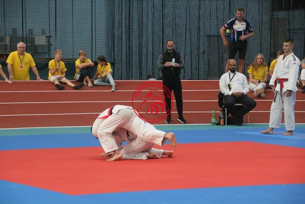 MSY-2022-10-30-7934 | Fotos vom Adler Cup - Pictures from Adler Cup

Hier findet Ihr alle Eindrücke und großen Momente der Adler Cup Wochenenden. Here you will find all impressions and great moments of the Adler Cup weekends. - Realisiert mit Pictrs.com