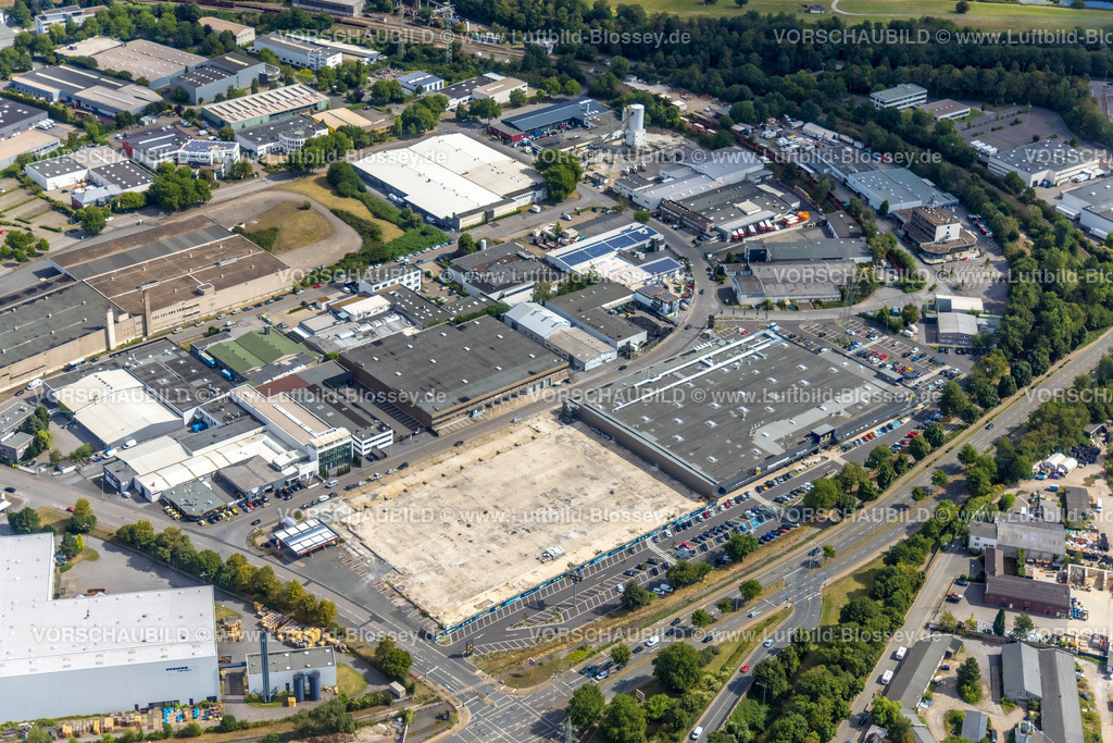 Muelheim220802282 | Luftbild, Rhein-Ruhr Hafen Mülheim, Neues Hafencenter mit Edeka, Weseler Straße, Gewerbegebiet, Speldorf, Mülheim an der Ruhr, Ruhrgebiet, Nordrhein-Westfalen, Deutschland