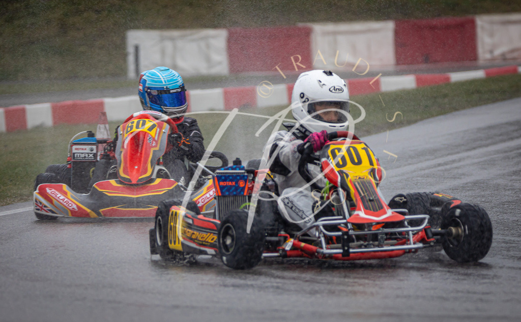 22d063b2f02e43109b318897739758af | traudl_s_fotos