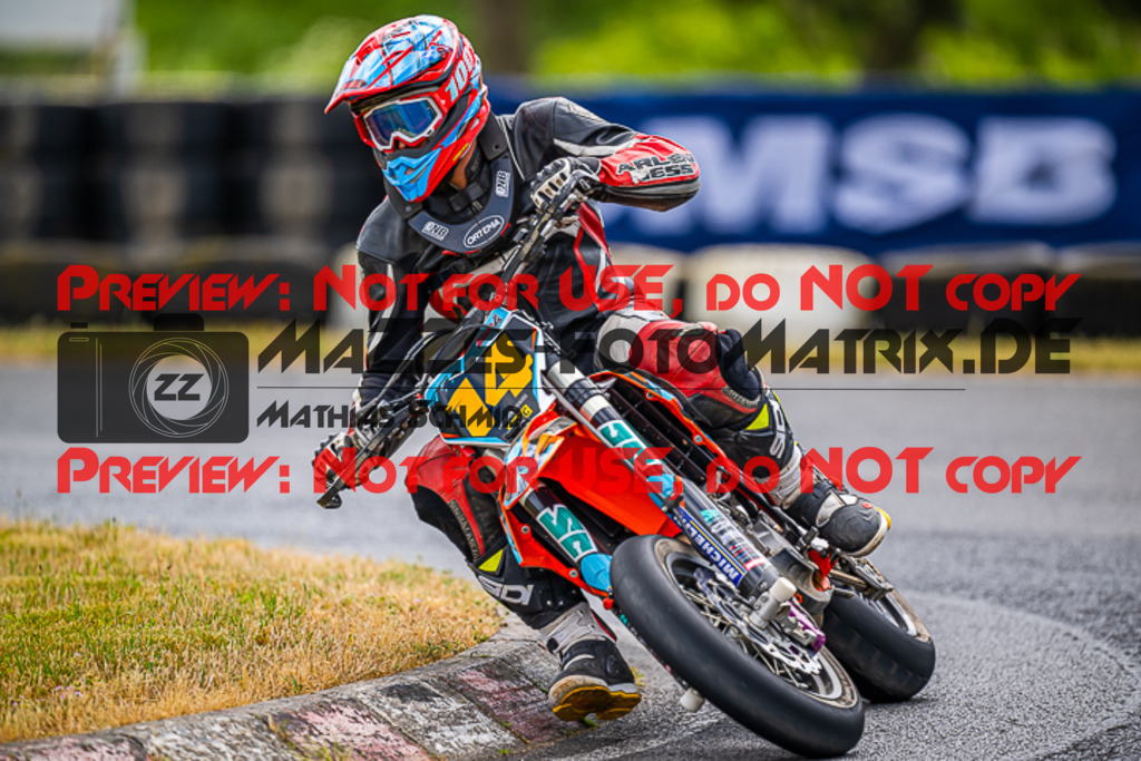 MaZZes_FotoMatrix_220529_7077 | Fotograf Mathias Schmid
Sportfotograf,
Eventfotograf,
Hochzeitsfotograf,
Portraitfotograf