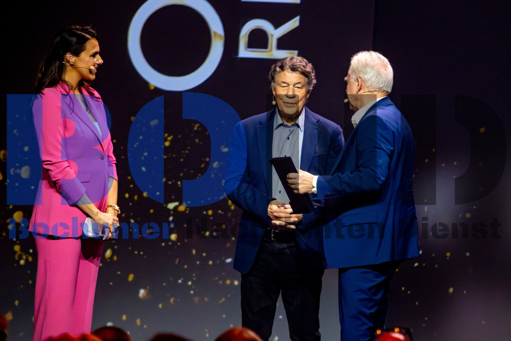 SES_HOFDFM20251006-128 | bond - Realisiert mit Pictrs.com