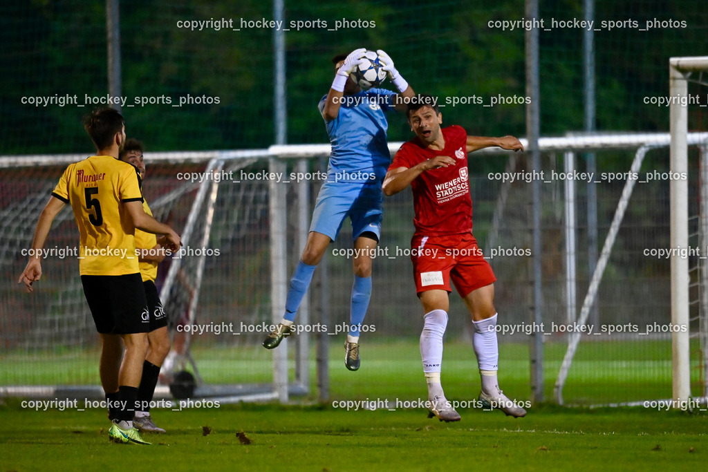 FC KAC 1909 vs. FC Nussdorf Debant | #5 Ivan Makovec FC Nussdorf Debant, #1 Benjamin Unterwurzacher FC Nussdorf Debant, #9 Mihret Topcagic FC KAC, FC KAC 1909 vs. FC Nussdorf Debant, FC KAC 1909 vs. FC Nussdorf Debant am 19.09.2025 in Klagenfurt (Sportplatz KAC), Austria, (Photo by Bernd Stefan)