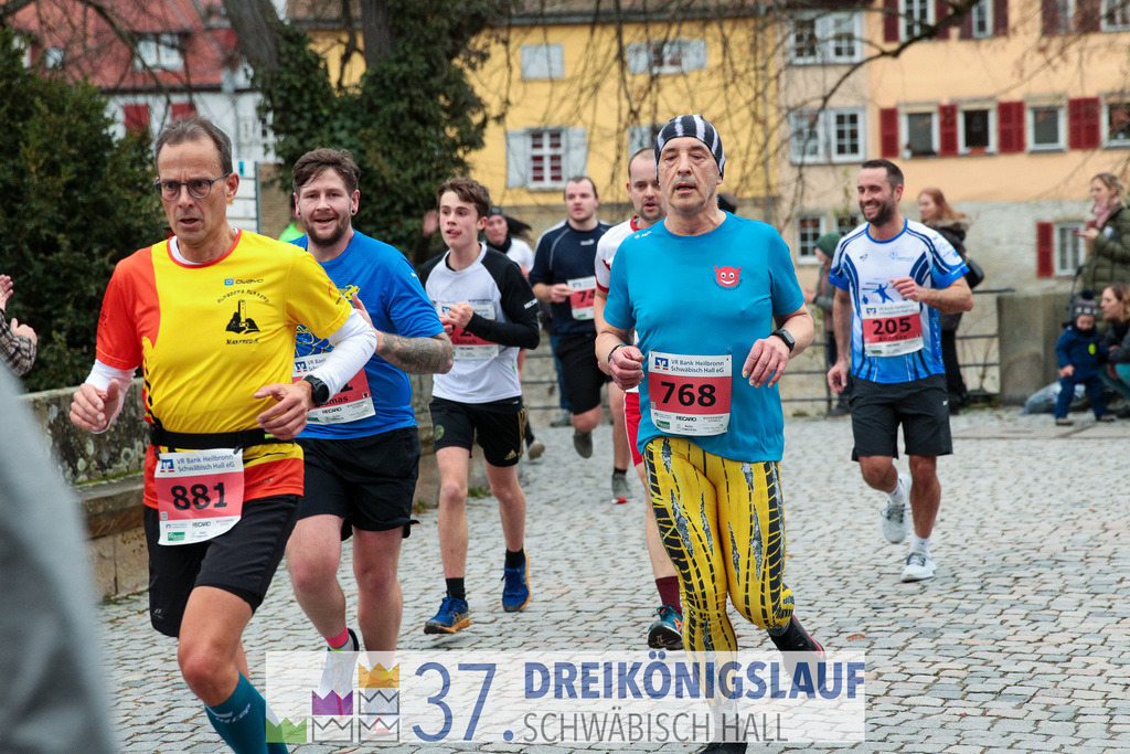 VR Bank Hauptlauf 10000m | 3 Koenigslauf 2023 - Realisiert mit Pictrs.com