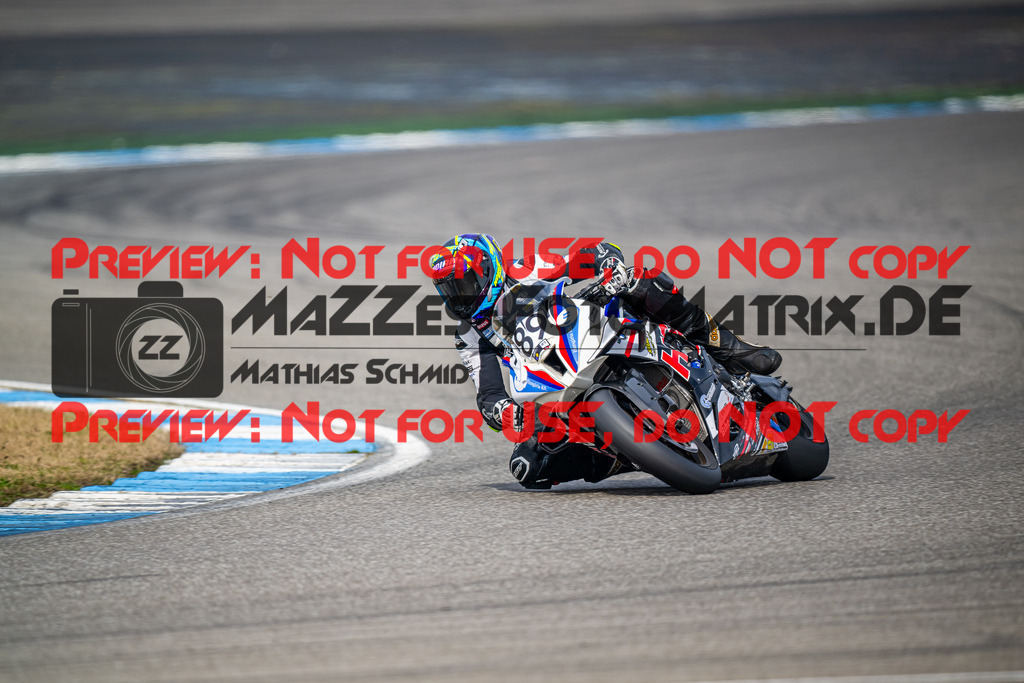 MaZZes_Fotomatrix_20240317_6007705_1703 | Fotograf Mathias Schmid
Sportfotograf,
Eventfotograf,
Hochzeitsfotograf,
Portraitfotograf