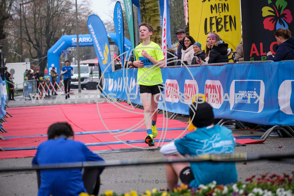 ..... | AUSTRIA, Wels, 30.03.25, ALOHA Wels Halbmarathon, Image Shows: , Foto: Wapics/RING M.