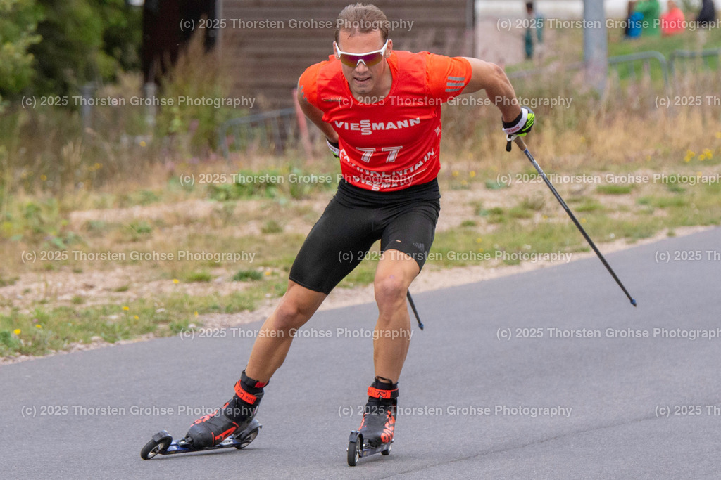 Deutsche Meisterschaften Biathlon | Deutsche Meisterschaften Biathlon, Speziallanglauf Maenner am 14.09.2018 in der DKB SKI ARENA in Oberhof, (Deutschland)

Bild: Schempp Simon vom SZ Uhingen / Zoll - Realisiert mit Pictrs.com