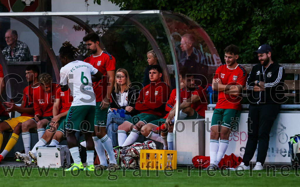 2023-09-01_011_FC_Schwaig_gegen_TSV_Gruenwald | Oberding, Deutschland, 01.09.2023:
Fußball, Landesliga Südost 2023 / 2024, 9. Spieltag, FC Schwaig gegen TSV Grünwald, Endergebnis: 3:1

Bilal Ibrahim (FC Schwaig, #6), Johannes Empl (FC Schwaig, #14)

Foto: Christian Riedel / fotografie-riedel.net