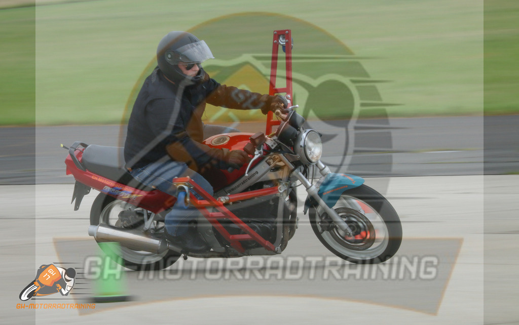 IMG_0270 | gh-motorradtraining-foto.de - Realisiert mit Pictrs.com