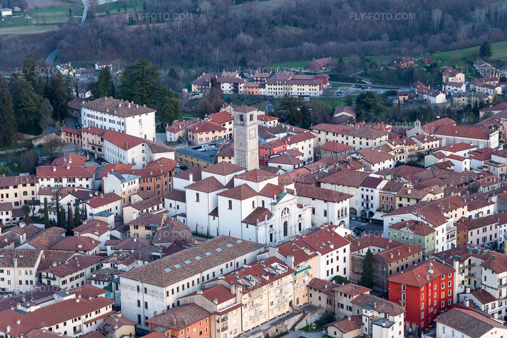 Aerial view: View of the town in San Daniele del Friuli in the state Udine, Italy.Photo: IMG_105626.jpg taken on 04/07/2018 by Werner Riehm/FLY-FOTO.comResolution of the original: 5472 x 3648 px