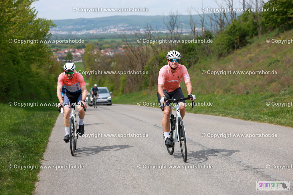 794_AR6_0745 | Neusiedlersee Radmarathon 2026@sportshot_your_pictrs #yourpictures#roadtowm2029 #nrm #neusiedlerseeradmarathon #neusiedlersee #neusiedlerseetourismus #burgenland #mörbisch #nrm26 #burgenlandtourismus #voglundco #poweredbyburgenlandtourismus #radsport #rad #marathon #ucigranfondo #visitburgenland #ucigranfondoworldseries