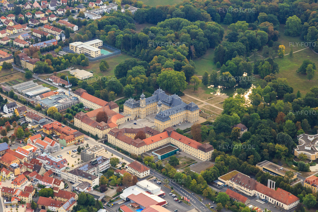 Luftbild: Orthopädisches Krankenhaus Schloss Werneck in Werneck im Bundesland Bayern in Deutschland. Foto: IMG_111324.jpg vom 09.09.2018 durch Werner Riehm/FLY-FOTO.deWWW.KNIE-HUEFT-OP.DE