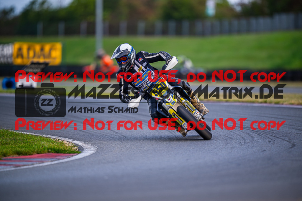 MaZZes_FotoMatrix_231001_7348 | S1