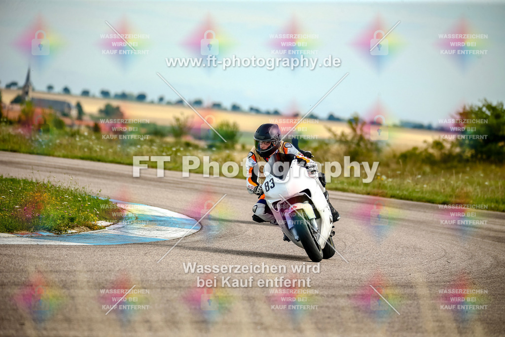 Chambley Juli-2537 | Hier findet Ihr Bilder von Touristenfahrten auf der Nürburgring Nordschleife oder von anderen Veranstaltungen die ich besucht habe. Viel Spass beim Durch Schauen 